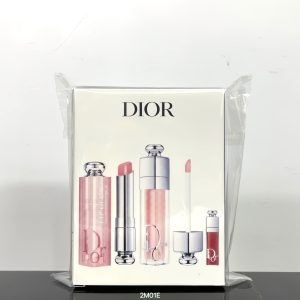 Bộ 3 sản phẩm dưỡng môi Dior🔜 Bộ 3 son Dior gồm son bóng, son thỏi, son dưỡng môi!