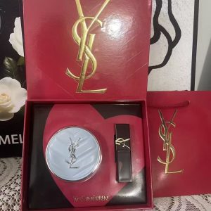Bộ trang điểm hai món YSL - ưu đãi có thời hạn (chỉ dành cho 100 khách hàng đầu tiên)
